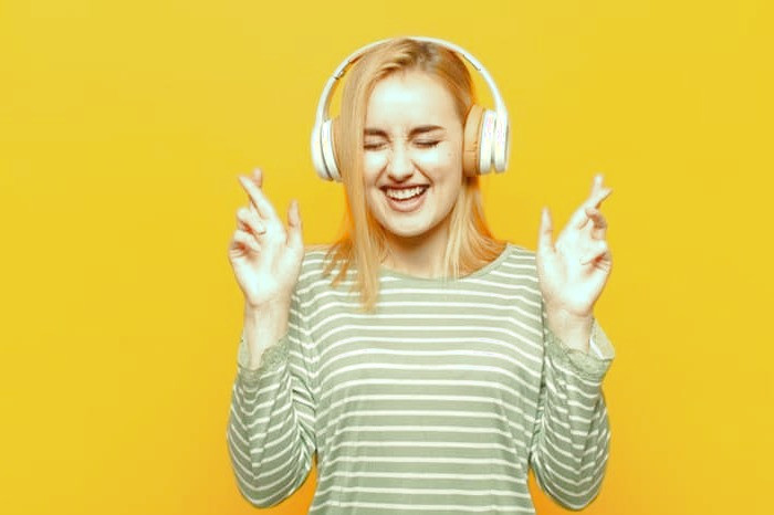 عوارض استفاده مداوم از هدفون