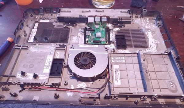 نحوه کاهش دمای لپ تاپ