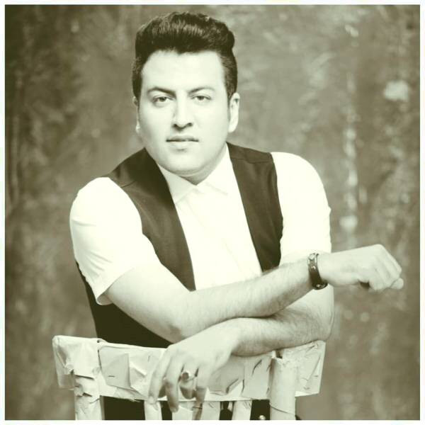 پیشواز پویا بیاتی