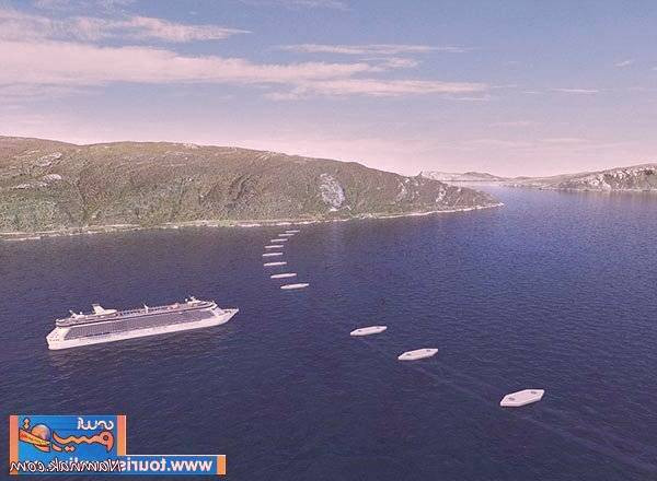 زیباترین تونل زیرآبی