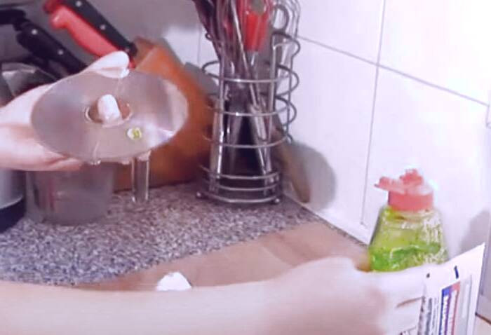 خط و خش سی دی