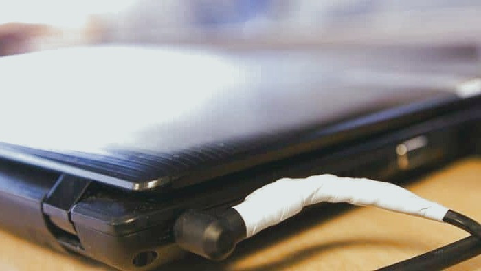 رفع شارژ نشدن باتری لپ تاپ